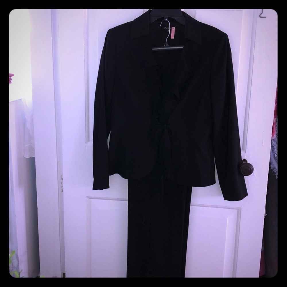 Tahari pant suit with ruffle detail.
